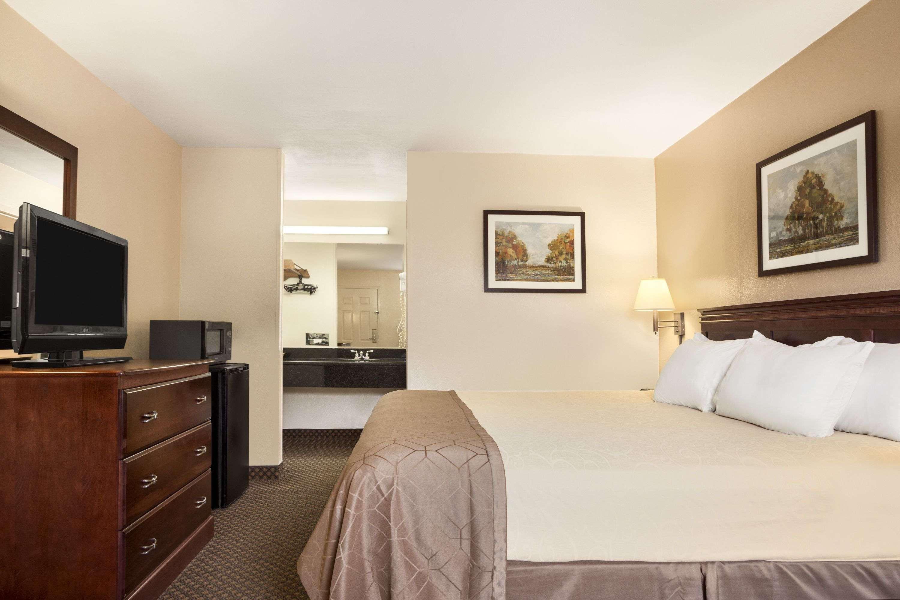 Days Inn By Wyndham Kuttawa/Eddyville Ngoại thất bức ảnh