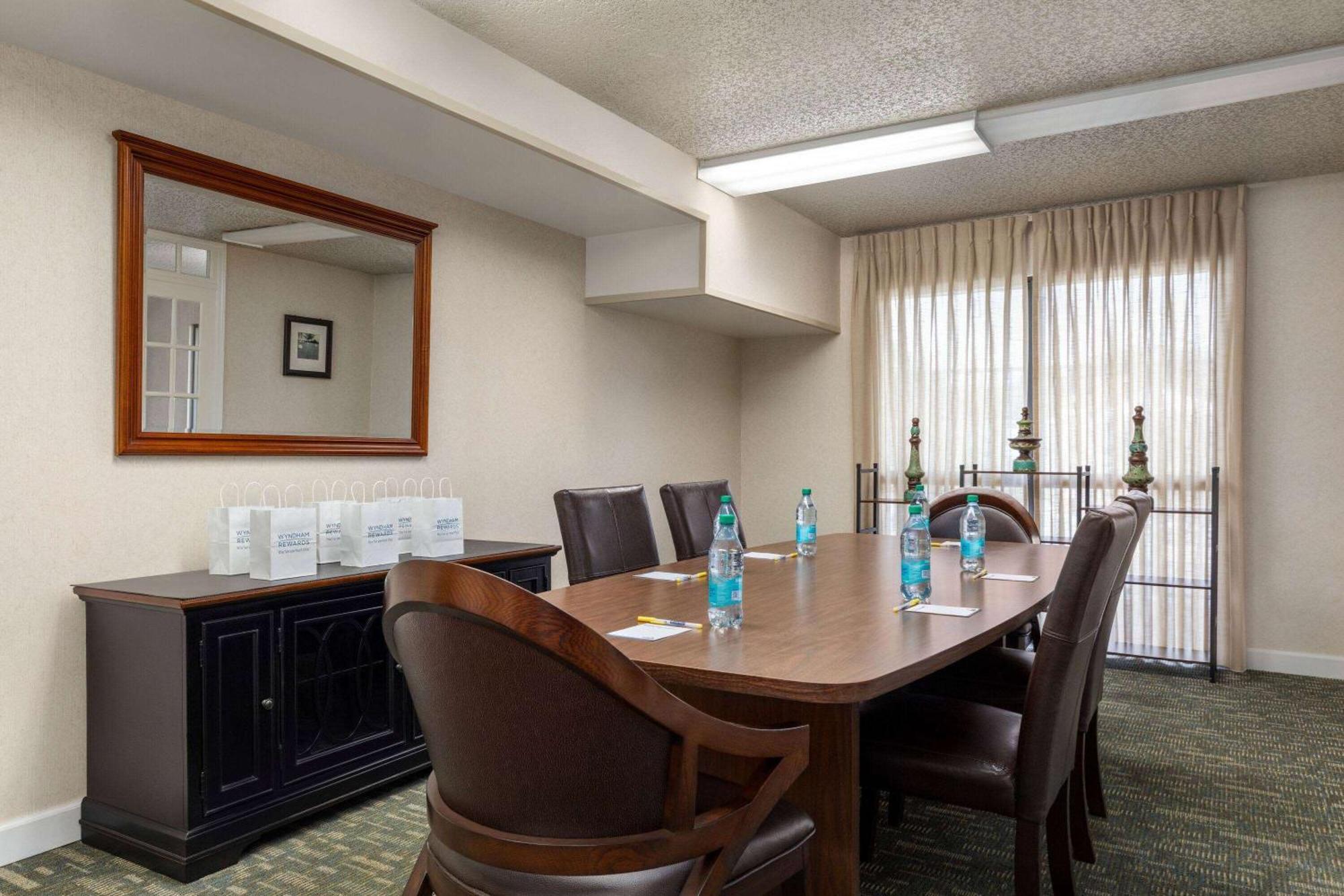 Days Inn By Wyndham Kuttawa/Eddyville Ngoại thất bức ảnh